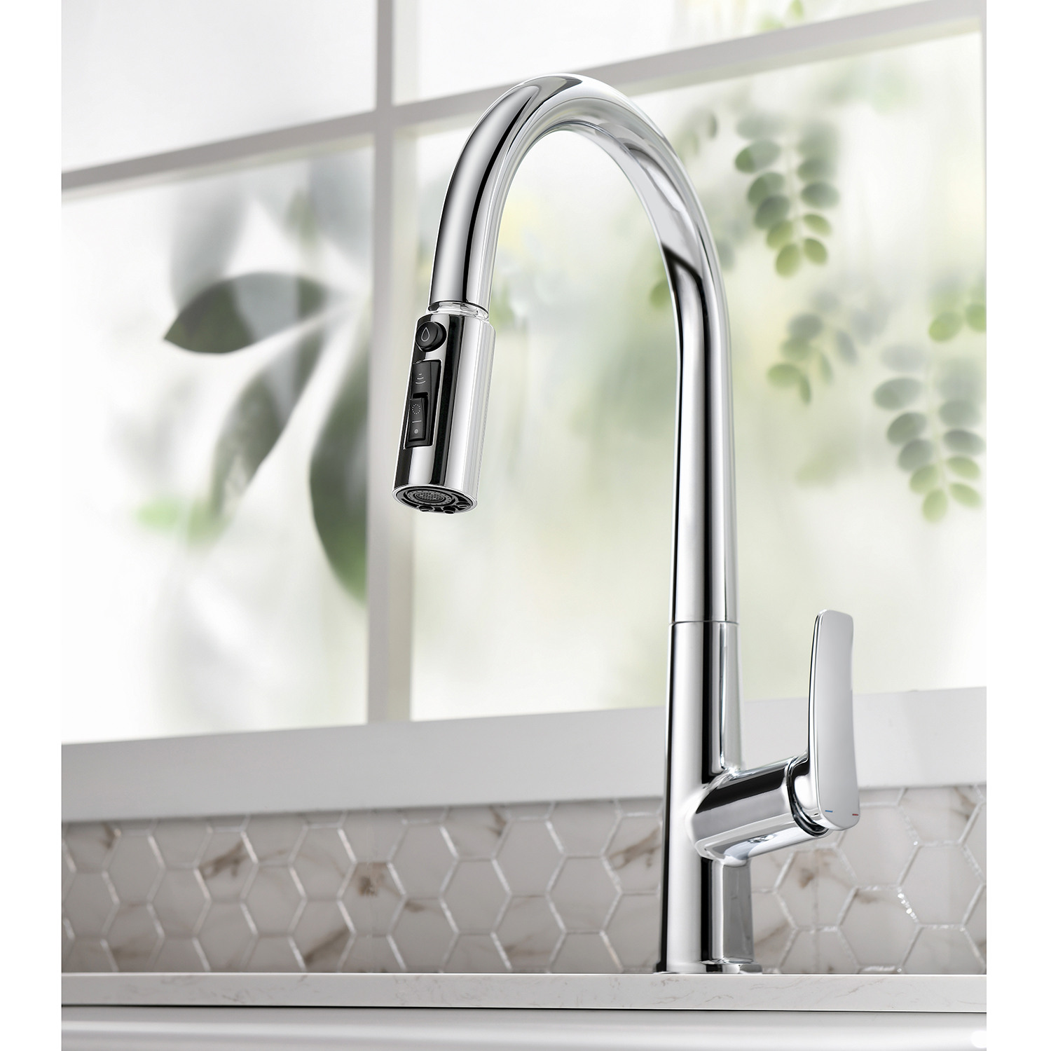 Чешма за вода со туш на извлекување – средна – Хром DSC 3260 01 Чешма за вода со туш на извлекување – средна – Хром